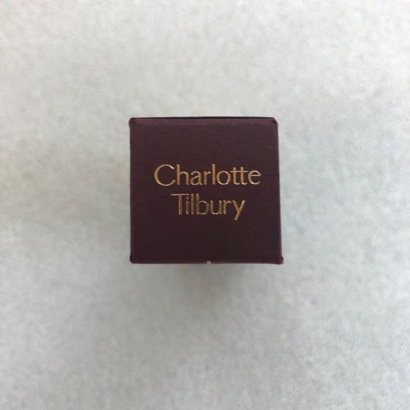 Charlotte Tilbury Bond Girl Matte Lipstick NWT - Picture 8 of 9